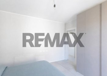 Camera / camera da letto - Two-room apartment Via Galileo Galilei
 
14, Curno - photo 15