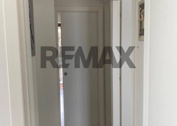 Hall / corridoio - Three-room apartment via dei Gelsi
 
5, Treviglio - photo 26