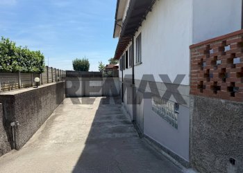 Terrazza - Three-room apartment via dei Gelsi
 
5, Treviglio - photo 34