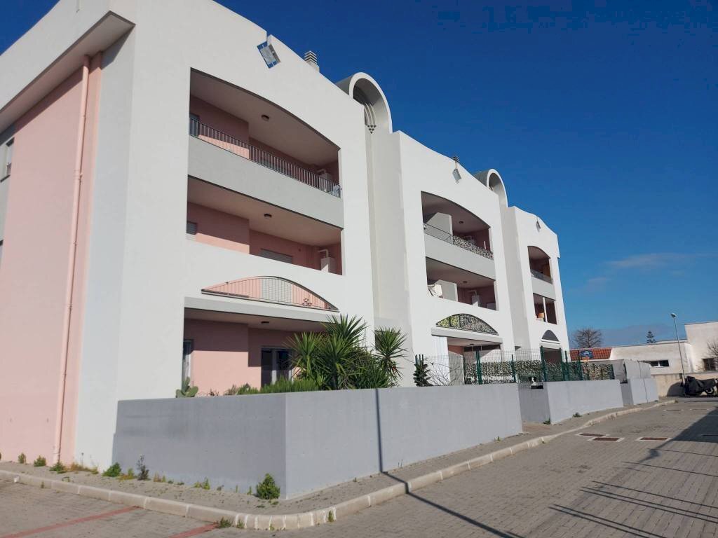 Facciata - Three-room apartment viale Canne, 50D, Pulsano - photo 3