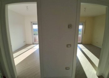 Disimpegno - Three-room apartment viale Canne, 50D, Pulsano - photo 14