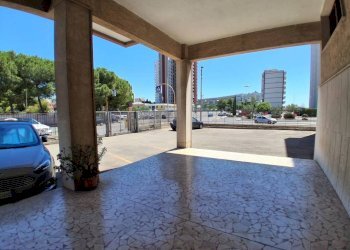 Zona - Three-room apartment via Lago d'Arvo, 18, Taranto - photo 4