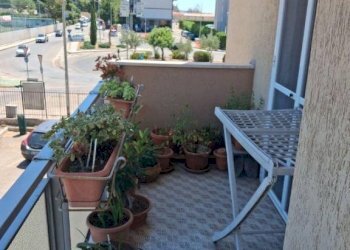 Balcone - Three-room apartment via Lago d'Arvo, 18, Taranto - photo 17