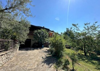 Giardino - Villa via Trefaldina, 11, Scanzorosciate - foto 9