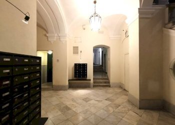 Interno palazzo - Appartamento via San Luca, 4, Genova (zona Centro Storico) - foto 6