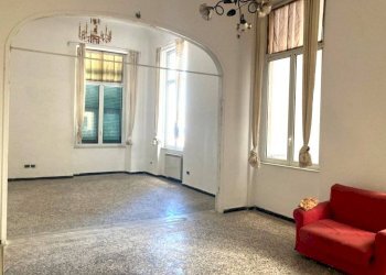 Interno appartamento - Appartamento via San Luca, 4, Genova (zona Centro Storico) - foto 10