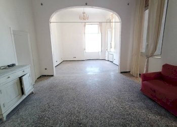 Salone - Appartamento via San Luca, 4, Genova (zona Centro Storico) - foto 17