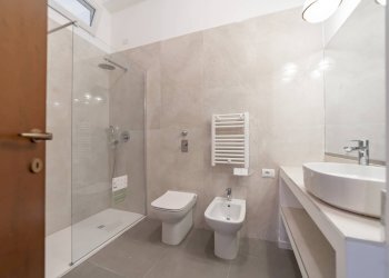 Foto 18 - Four-room apartment Via Andrea Maria Ampere, Milano - photo 18