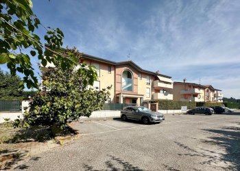 Foto 3 - Three-room apartment VIALE ROMAGNA
 
1, Bernareggio - photo 3