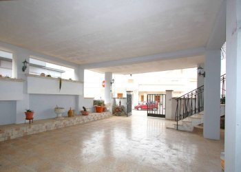 Interno non residenziale - Casa indipendente via Donato Bramante, Matino - foto 12