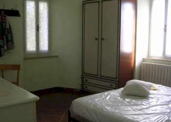 Camera da letto - Independent house via Giacomo Leopardi, 18, Poggio San Vicino - photo 16
