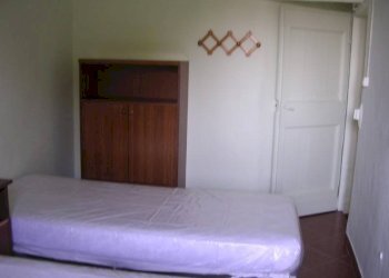 Camera da letto - Independent house via Giacomo Leopardi, 18, Poggio San Vicino - photo 20