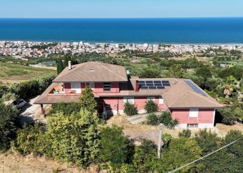 Foto 4 - Villa CONTRADA GIARDINO
 
3, Roseto degli Abruzzi - foto 4