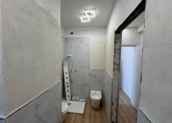 Bagno - Independent house via Roma, 137, Mercallo - photo 13
