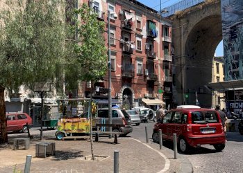 Edificio all\'aperto - Trilocale Via Vita alla Sanità
97, Napoli - foto 1