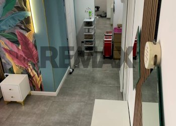 Hall / corridoio - Trilocale Via Vita alla Sanità
97, Napoli - foto 26