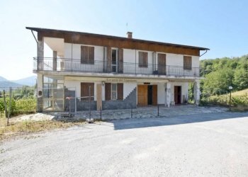 Facciata - Stabile - Palazzo via Mortè, Roccaforte Mondovì - foto 1