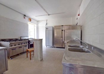 Cucina - Stable - Palace via Mortè, Roccaforte Mondovì - photo 10