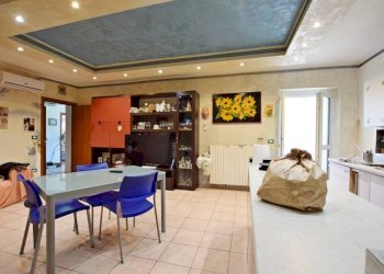 Soggiorno - Stabile - Palazzo via Mortè, Roccaforte Mondovì - foto 25