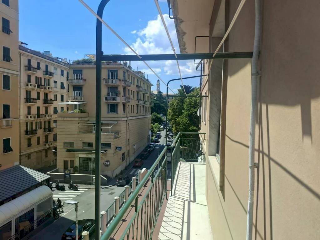 Balcone - Two-room apartment via Pisa, 2, Genova (neighborhood Albaro) - photo 2