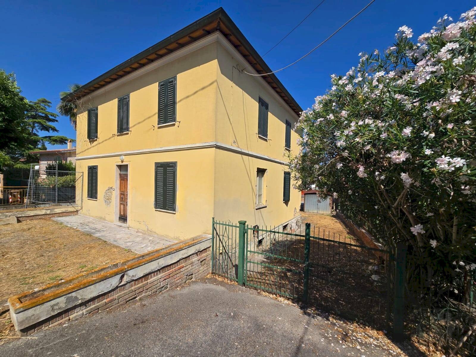 Foto 1 - Independent house Via Borgo Garibaldi
 
136, Deruta - photo 1