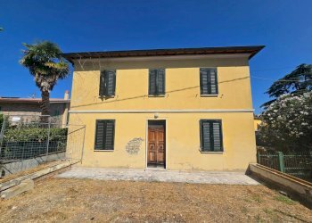 Foto 4 - Independent house Via Borgo Garibaldi
 
136, Deruta - photo 4