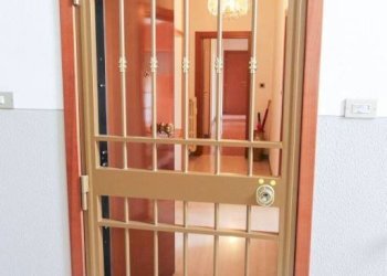 Interno palazzo - Trilocale via della Pietra, 22, Bologna (zona Borgo Panigale) - foto 10