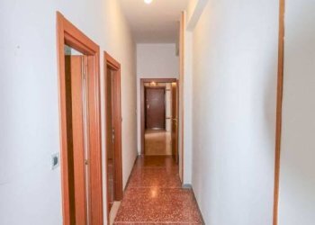 Corridoio - Trilocale via della Pietra, 22, Bologna (zona Borgo Panigale) - foto 19
