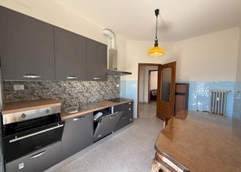 Cucina - Four-room apartment via Arnaldo da Brescia, 39, Torino (neighborhood Lingotto) - photo 7