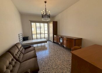 Camera da letto - Four-room apartment via Arnaldo da Brescia, 39, Torino (neighborhood Lingotto) - photo 9