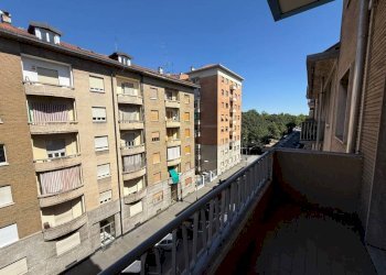 Balcone - Four-room apartment via Arnaldo da Brescia, 39, Torino (neighborhood Lingotto) - photo 16