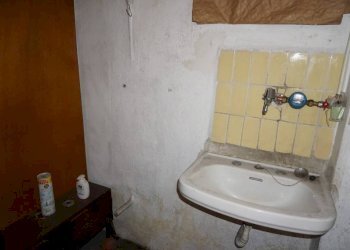 Bagno - Negozio piazza Claudio Monteverdi, Genova (zona Cornigliano) - foto 7