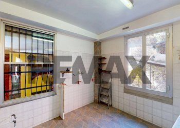 Stanza vuota - Appartamento via Conte Ernesto Lombardo
 
15, Campomorone - foto 6
