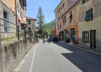 Edificio all\'aperto - Appartamento via Conte Ernesto Lombardo
 
15, Campomorone - foto 78
