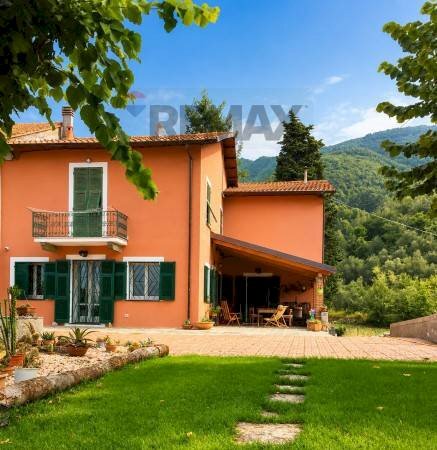 Casa all\'aperto - Casa semi indipendente Località campi
 
3, Calice al Cornoviglio - foto 1