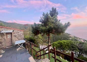 Vista delle montagne - Rustic Località costa di Piaggio, Riomaggiore - photo 30