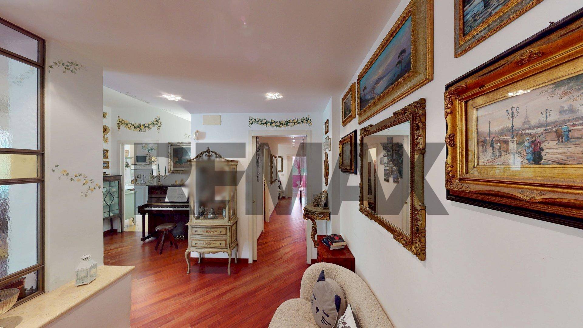 Hall / corridoio - Quadrilocale Via Flavia Steno
 
58, Genova - foto 1