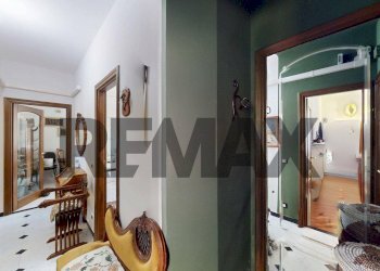 Hall / corridoio - Trilocale VIA M.R.BIANCHI
 
7, Genova - foto 3