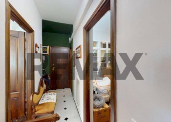 Hall / corridoio - Trilocale VIA M.R.BIANCHI
 
7, Genova - foto 17