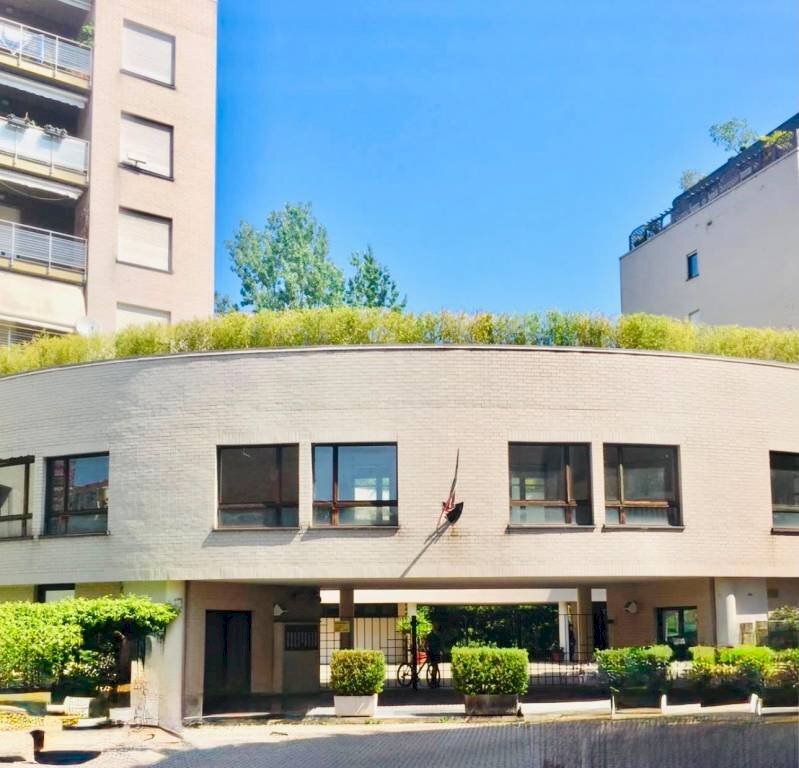 Facciata - Monolocale via Sondrio, 13, Torino (zona Borgo Vittoria) - foto 2