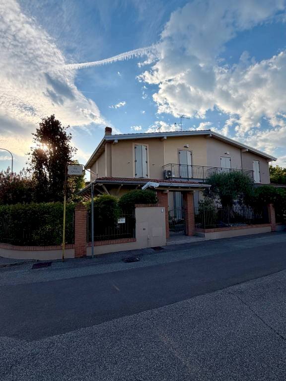 Facciata - Villa via Luigi Einaudi, Bagnolo Mella - photo 1