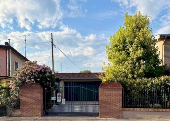 Zona - Villa via Luigi Einaudi, Bagnolo Mella - photo 9
