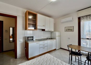 Cucina - One-room apartment via San Tomaso de' Calvi, Bergamo (neighborhood Canovine) - photo 8
