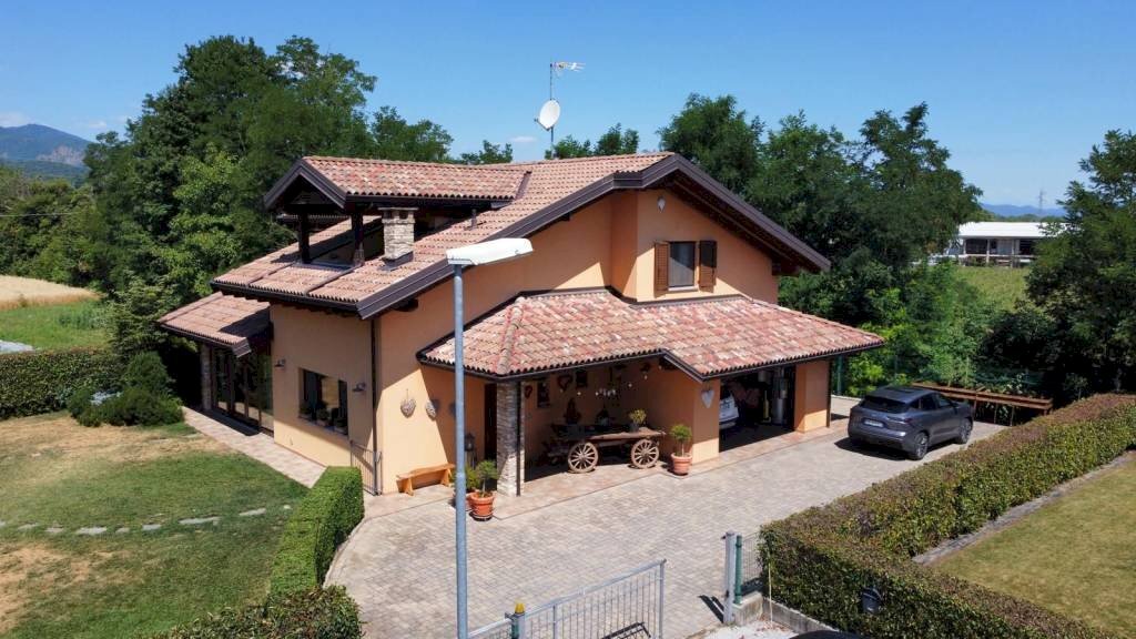 Facciata - Villa via Monte Bracco, 6, Vignolo - photo 1