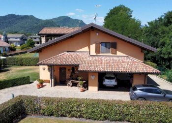 Facciata - Villa via Monte Bracco, 6, Vignolo - foto 3