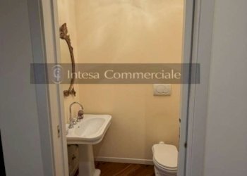 BAGNO 01 - Four-room apartment via Borgo Pietro Wuhrer, Brescia - photo 7