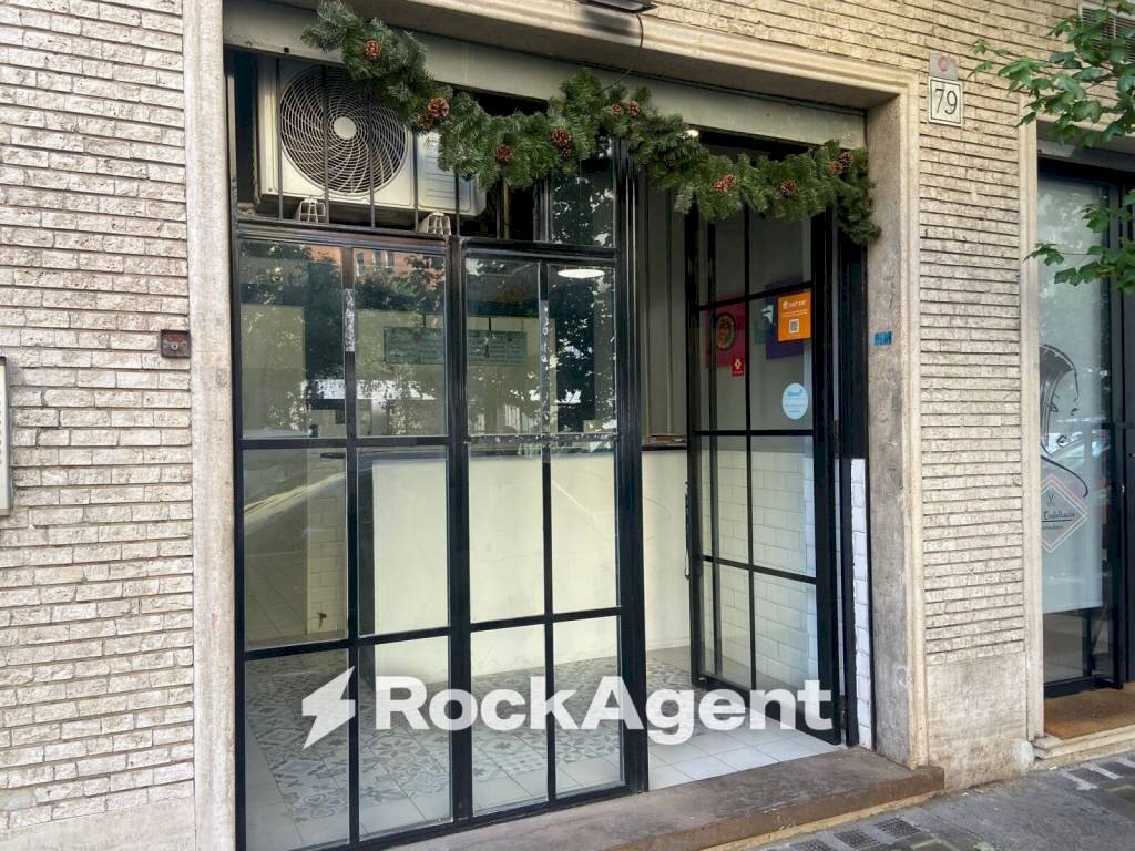 Ingresso - Shop via Ugo Balzani, 79, Roma - photo 1