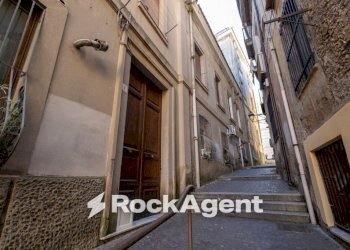 Zona - Three-room apartment salita Ii Del Rosario, 1, Catanzaro - photo 20