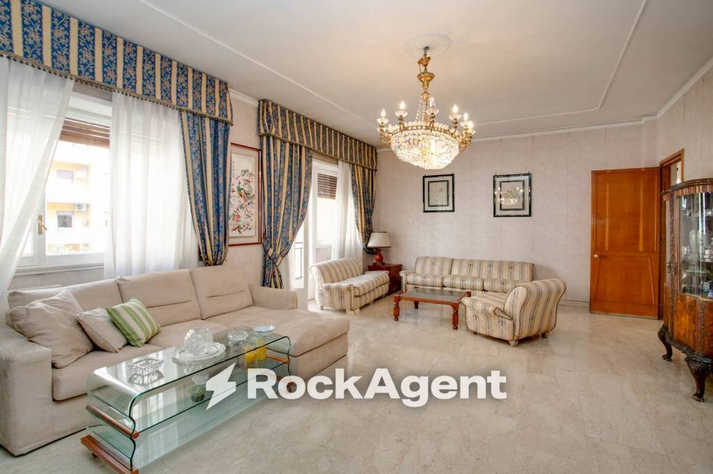 Salone - Appartamento viale Libia, 58, Roma - foto 3