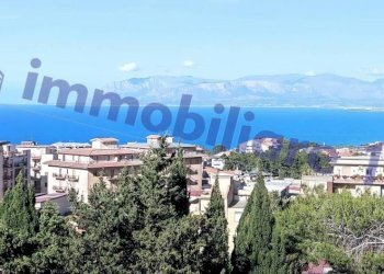 Vista - Villa viale Umberto I, 17, Castellammare del Golfo - foto 5
